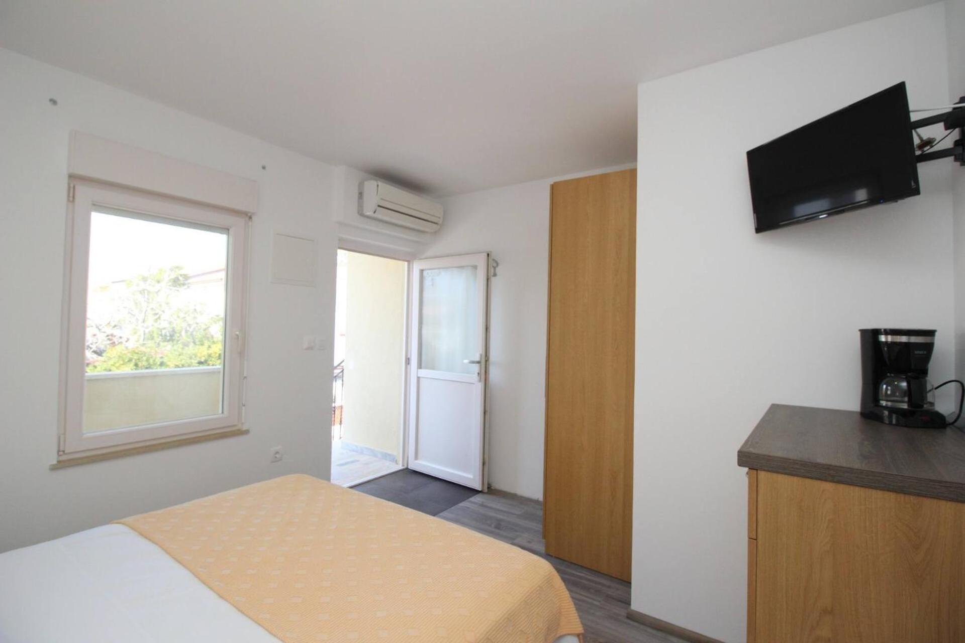 Apartments & Rooms Dekanic Baška Zewnętrze zdjęcie
