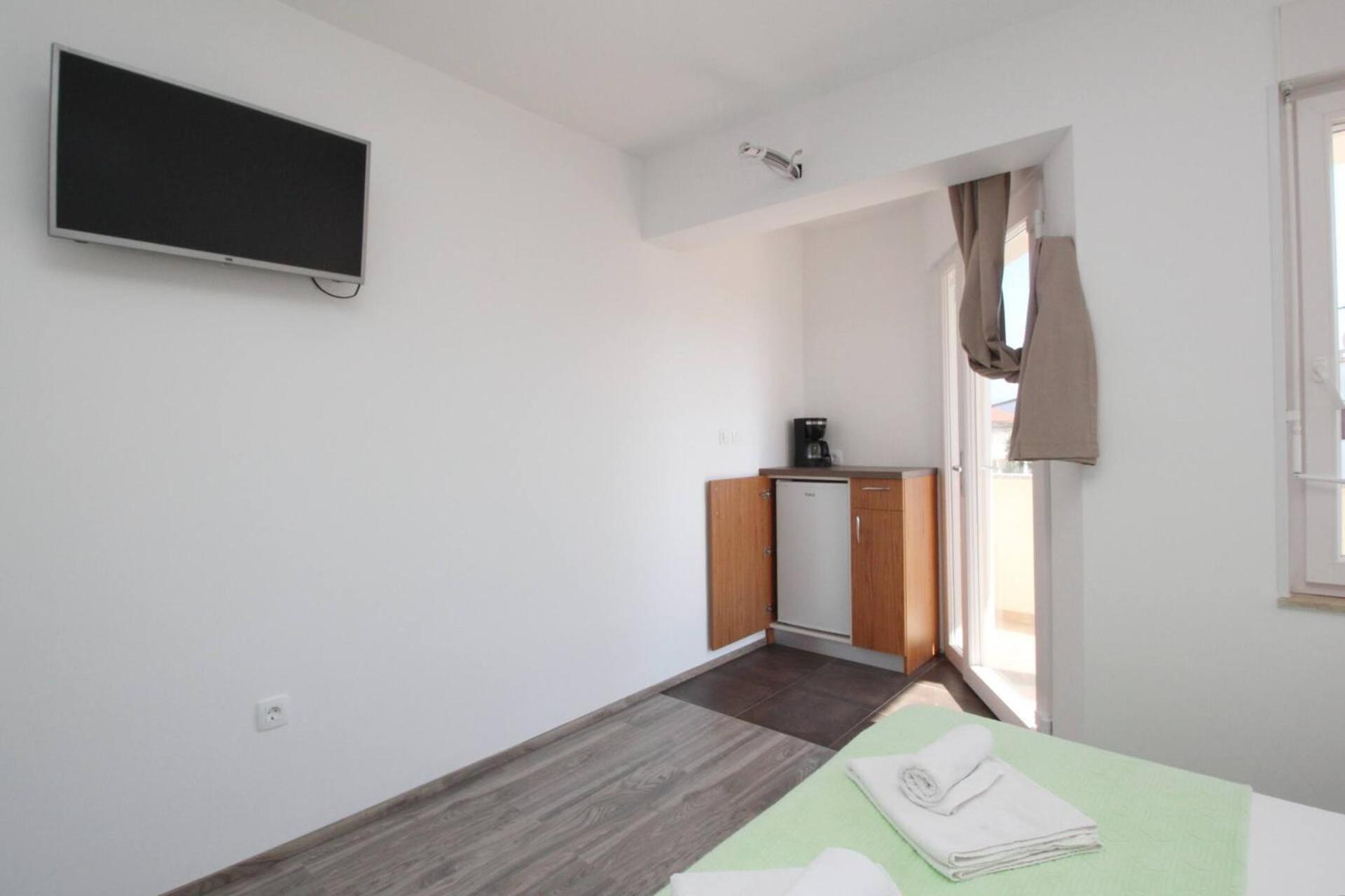 Apartments & Rooms Dekanic Baška Zewnętrze zdjęcie